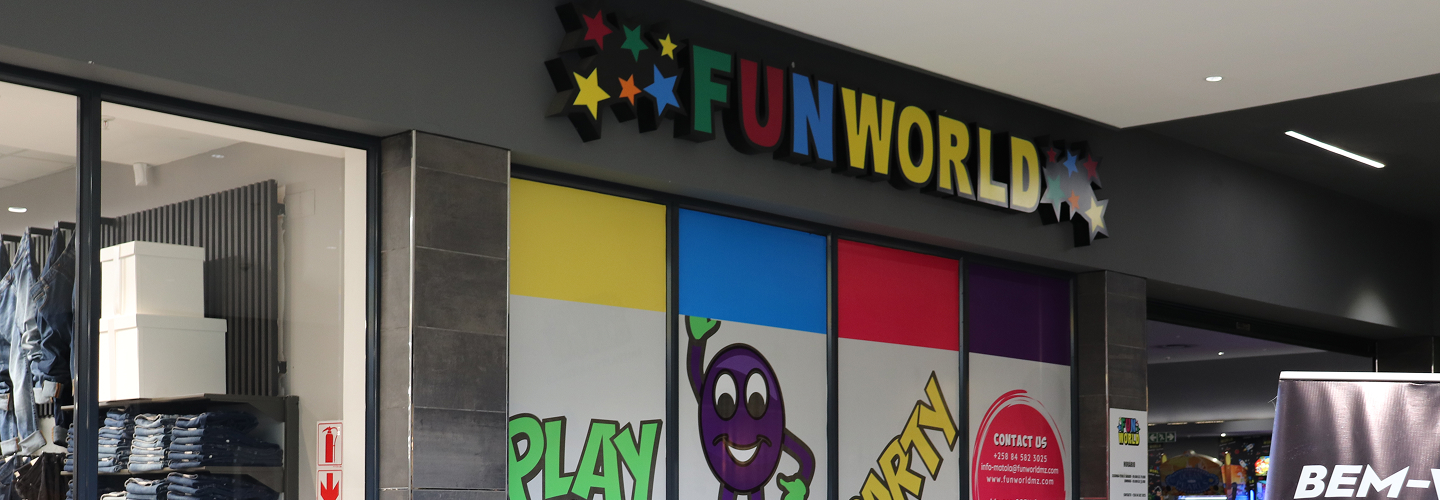 FUNWORLD store_header