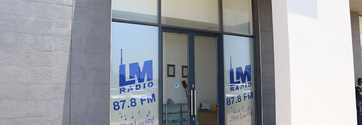 LM RADIO store_header